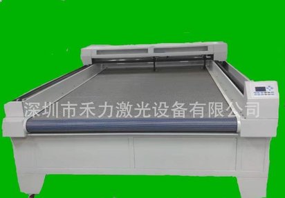 供应厦门服装贴布绣激光切割裁剪镂花机