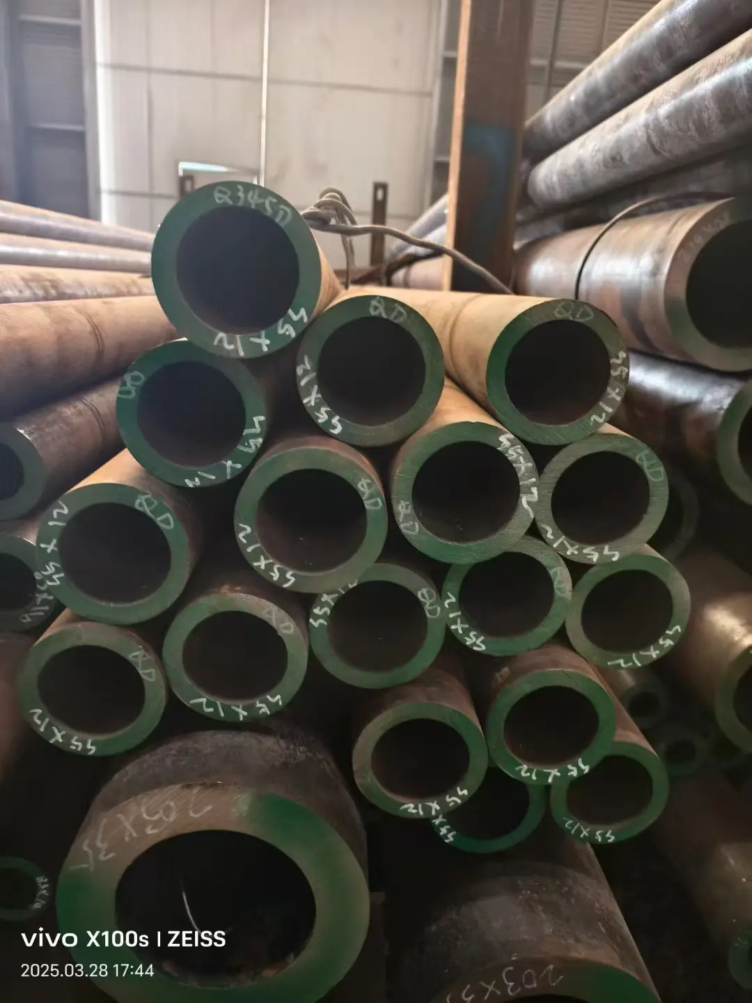 Q355D耐低温无缝钢管重庆加工厂酸洗钝化处理户外油气输送防腐管材可定制裁切