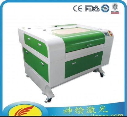 专业出售神绘激光 4060 激光雕刻高品质服装激光切割机