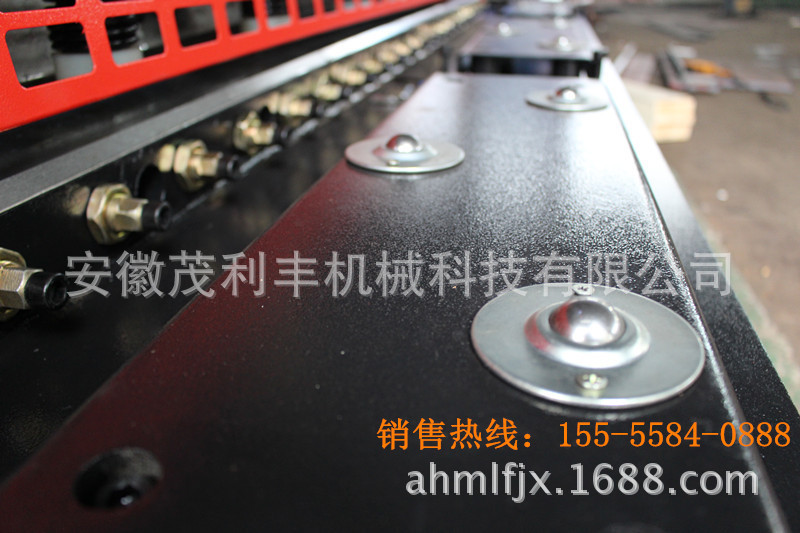 出售安徽数控金属剪板机QC12Y-12x4000数控液压摆式剪板机 - 4