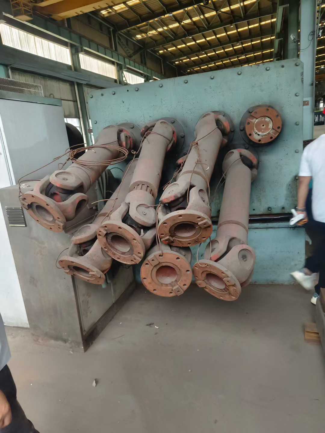 出售二手40×2500钢板校平机 - 3