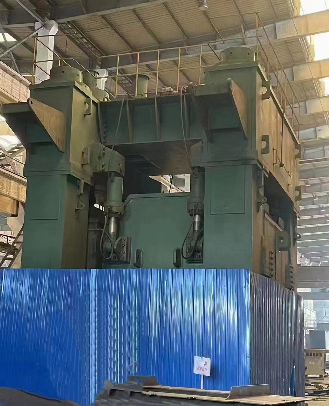 鄂重120x3000大型校平机 - 3