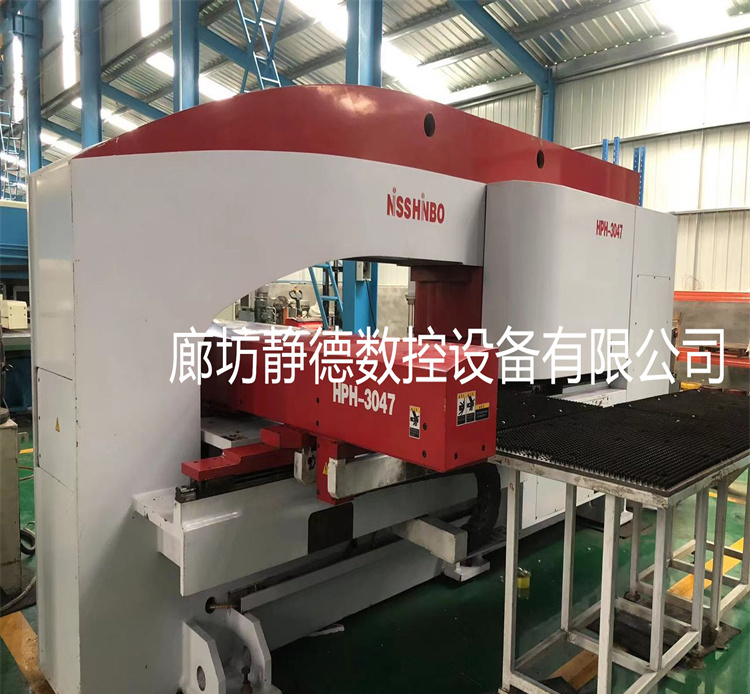 出售转让_高性价比_精品二手江苏亚威 数控冲床 型号:HPH3047 - 3