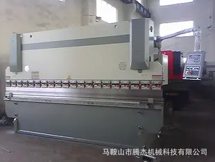 WC67Y-100T/3200液压板料折弯机 山东非二手折边折角折弯机价格
