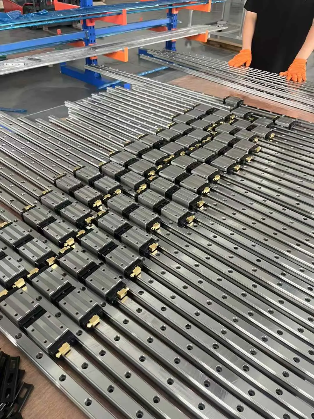 萨瓦尼尼精益型多边折弯中心P1传动轴承TBI滑块TM07NN导轨TM07NL - 4