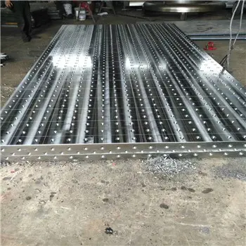 2548989160.jpg