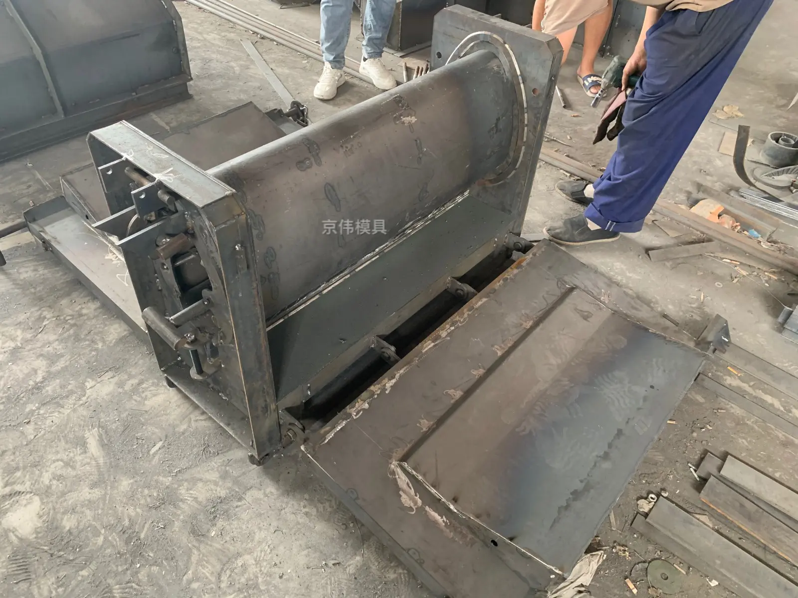 建筑屋面排水卵形槽模具卵形槽模具加工钢板折弯焊接工艺 京伟