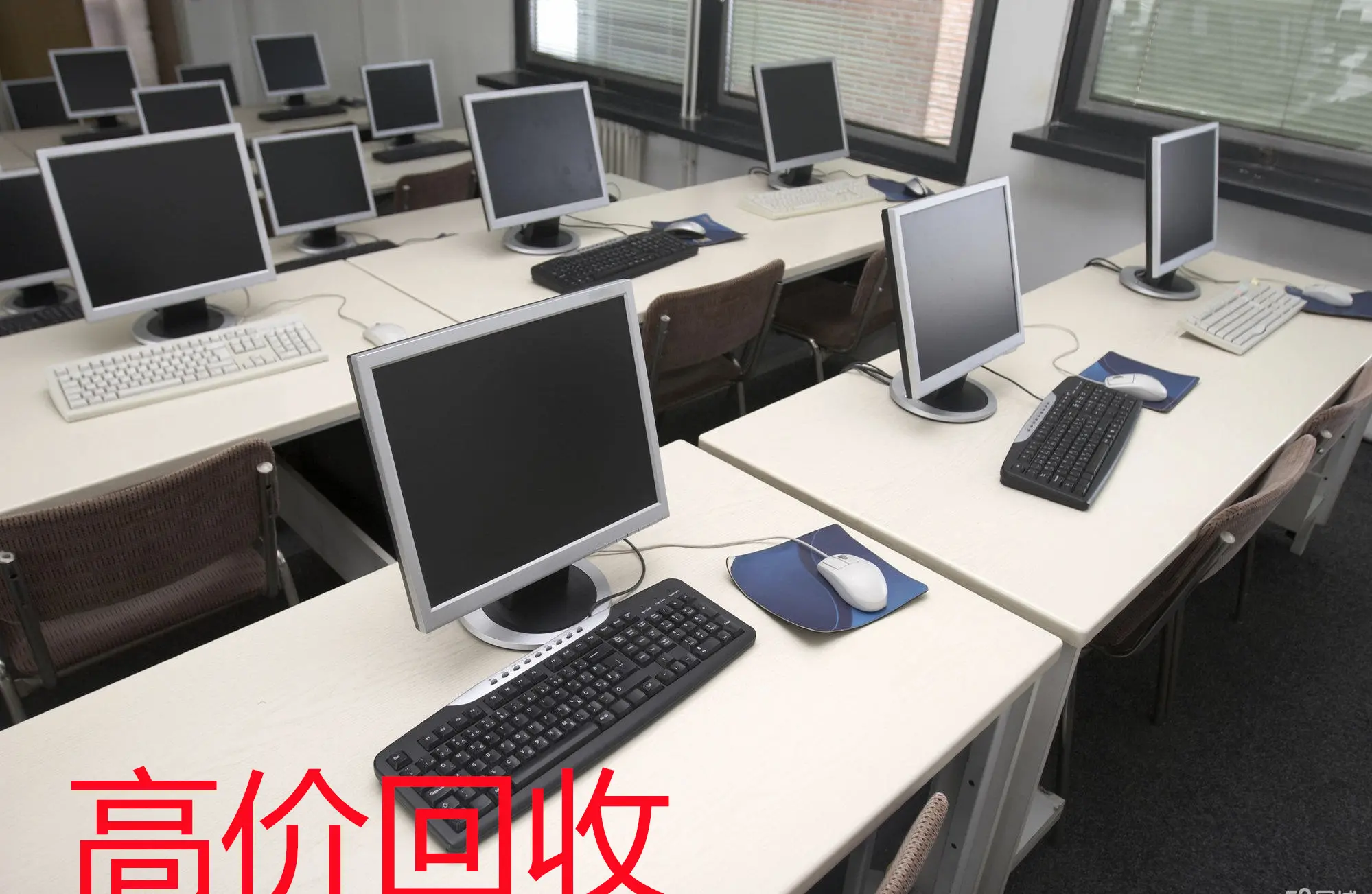 回收工控机 正规诚信 回收松下焊接机