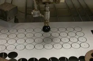 WC55WA4020H型水切机切割不锈钢板