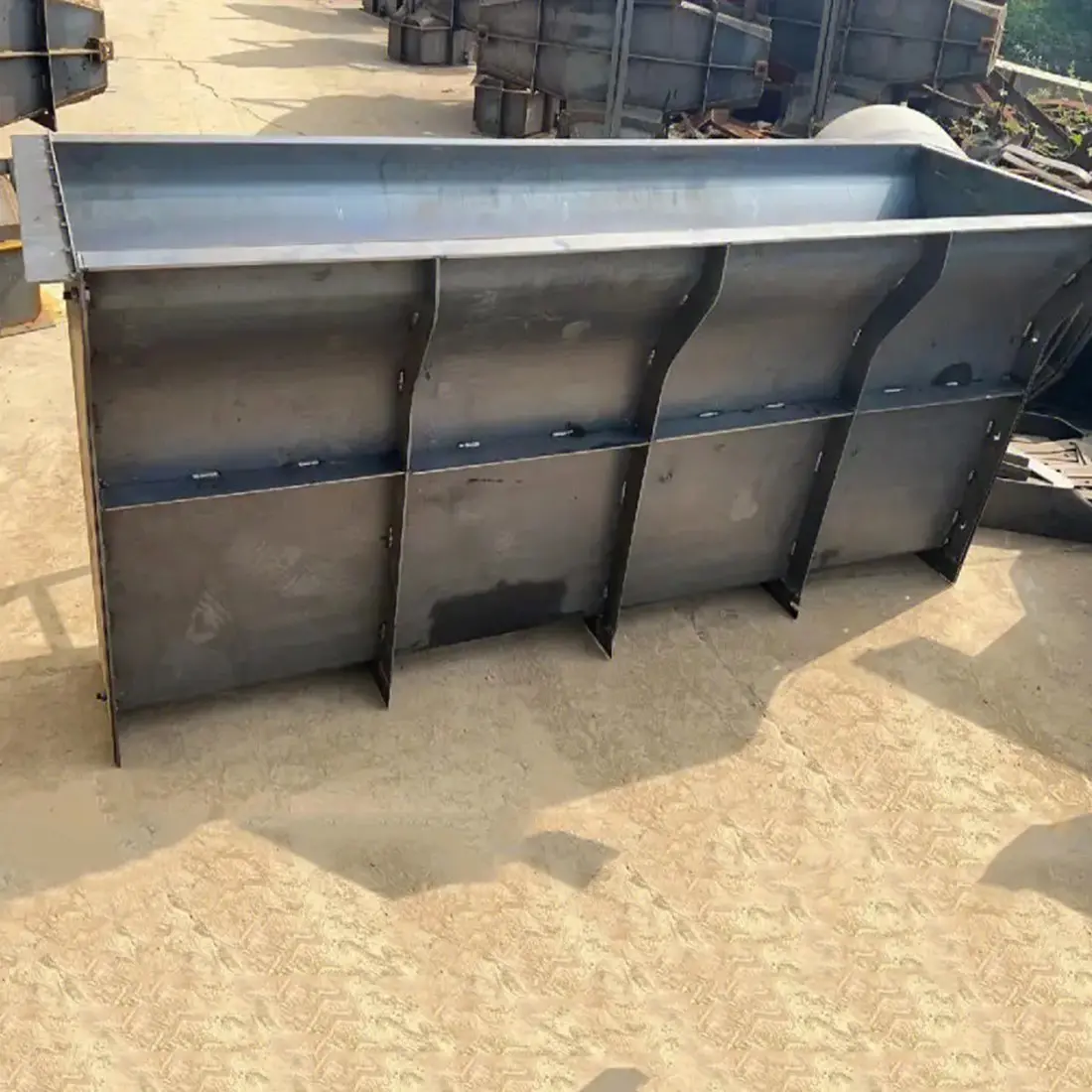 现浇隔离墩钢模具厂家批发 焊接工艺 无缝焊接 - 3