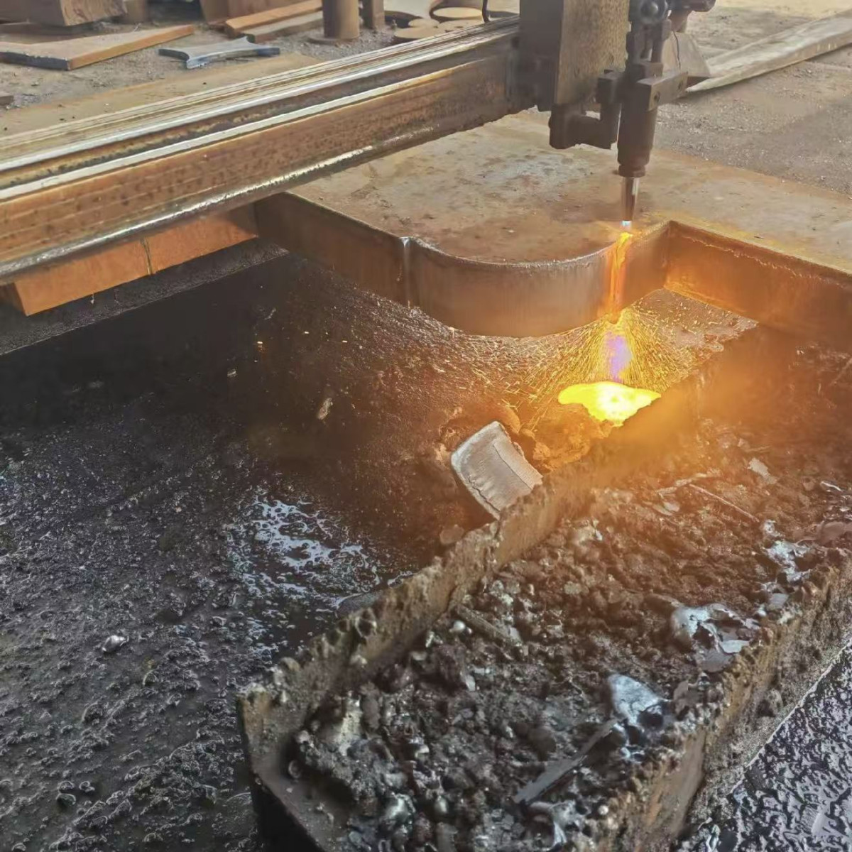 重庆42CrMo钢板激光切管精加工异形管材切割设备管道配件加工厂家批发 - 2