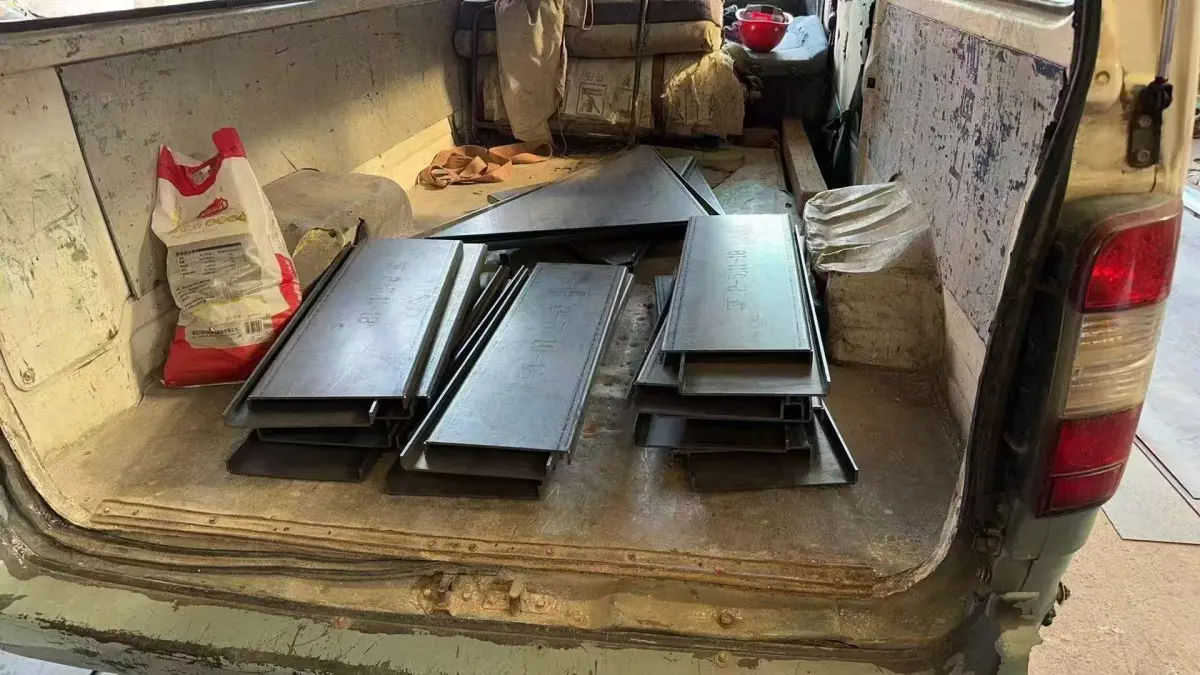 重庆42CrMo钢板激光切管精加工异形管材切割设备管道配件加工厂家批发