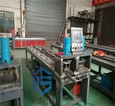 赣州6米管全自动数控锌钢护栏冲孔机代理 栅栏数控冲压打孔机
