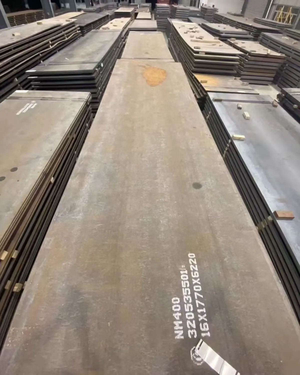 Q235C/Q355D钢板重庆设备框架制作工程用材加工厂现货直发支持定制裁切