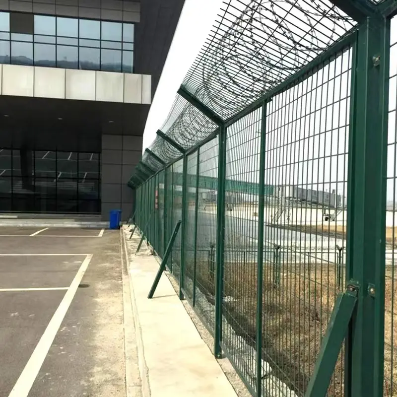 四道折弯加强筋机场围网 高强度飞行区护栏