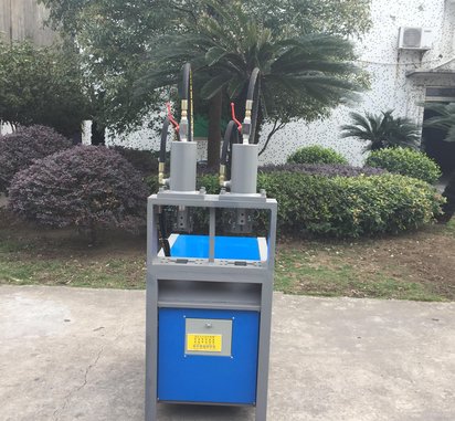 供应镀锌方管切断机器模具 多功能冲孔机 半自动液压冲床厂家直销