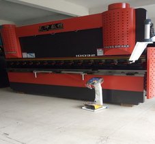 100T/3200瑞士CT6扭轴数控折弯机