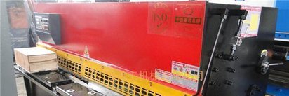 QC12Y-12*2500-板材专用液压数控摆式剪板机