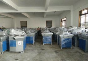 人造草坪地垫裁断机下料机二手冲床 吸塑布料裁切机