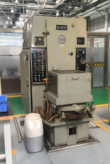 英国赛克斯V400插齿机