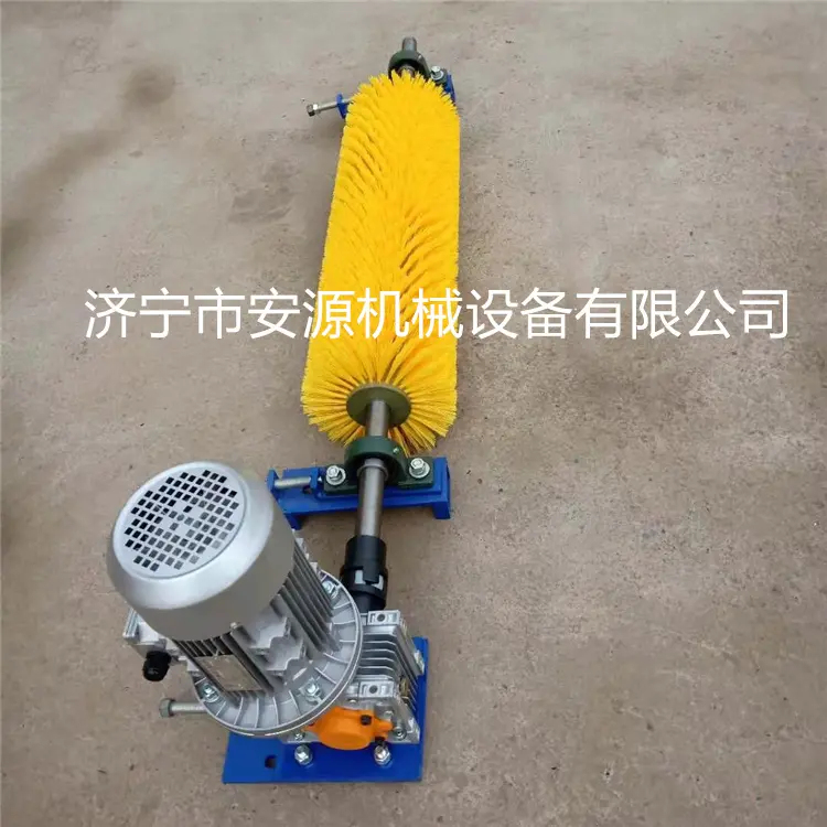 链轮传动式滚刷清扫器  无动力毛刷清扫器