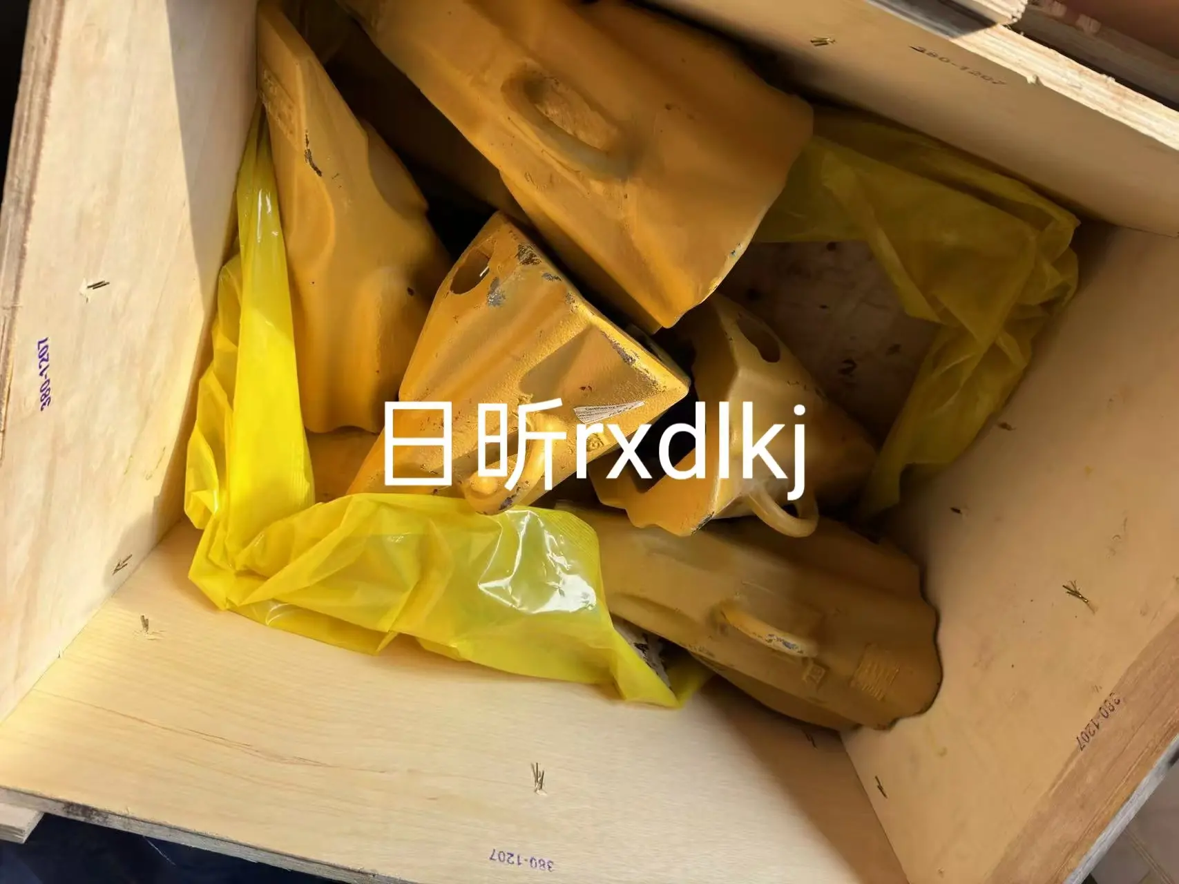 卡特312D CAT315.313 CAT320D2 CAT323D2 齿轮轴特惠来袭
