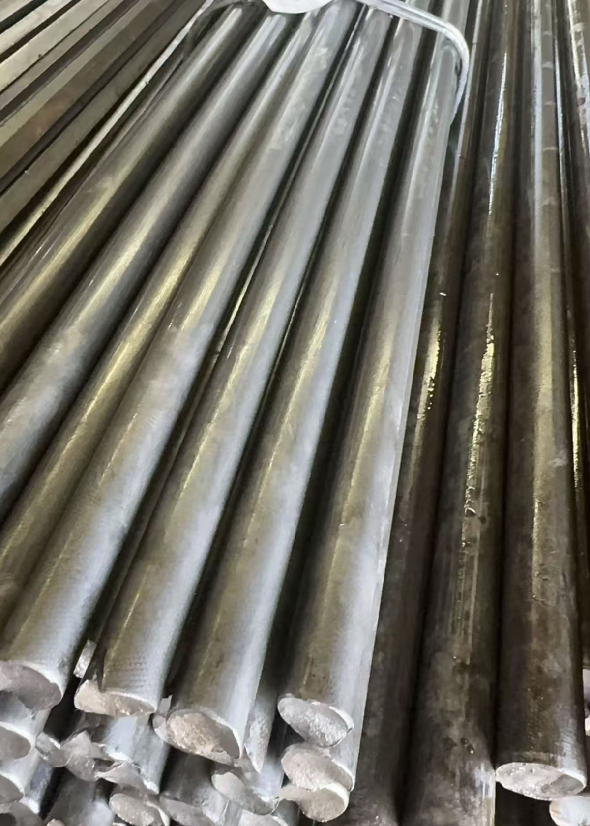 重庆低碳合金圆钢20CrMo工程机械齿轮用35CrMo 42CrMo棒材现货批发 - 4