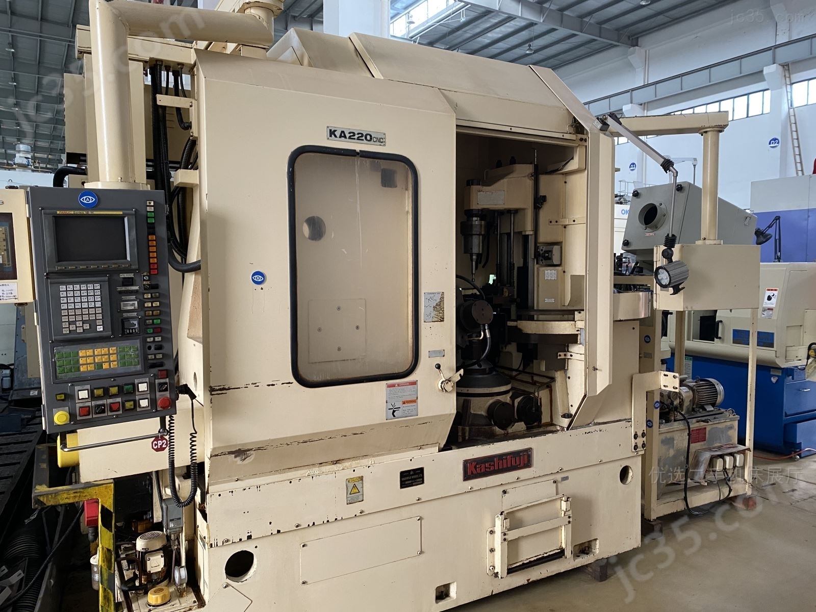 KA220-CNC 二手卡希富基数控6轴滚齿机