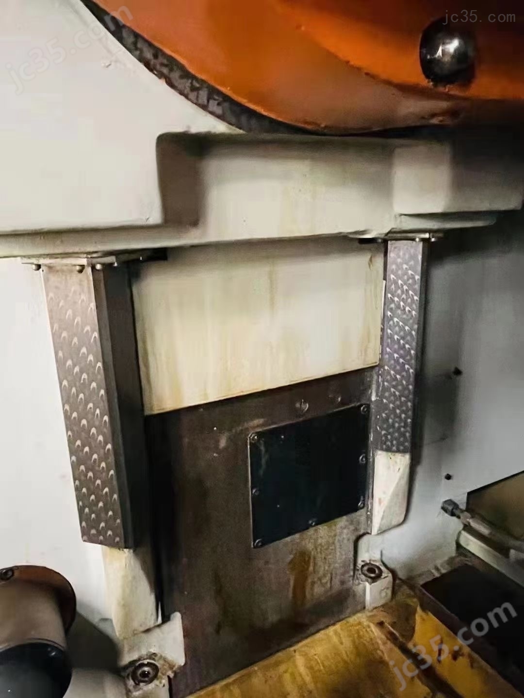 YKC3180 二手重庆产硬齿面数控滚齿机（全新未用）