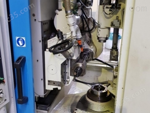 PFAUTER P 200 CNC 二手瑞士数控滚齿机 - 2