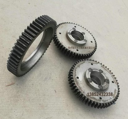 徐工18吨振动压路机轮边行走齿轮 双联齿轮 齿圈 配件 售后