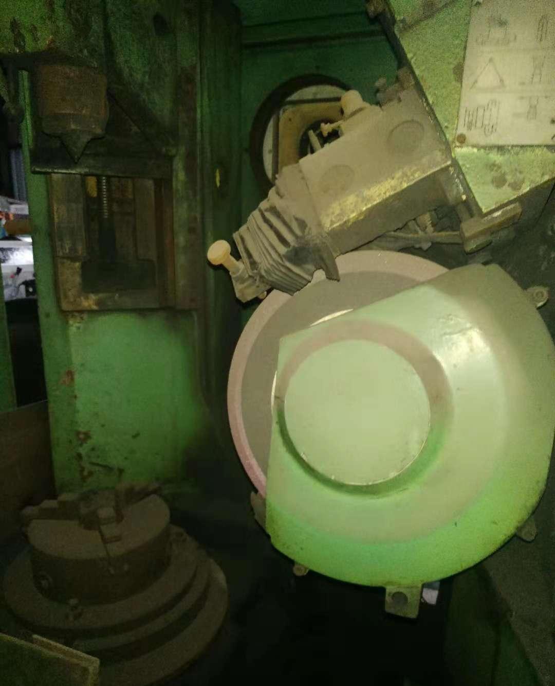 锥齿轮砂轮磨齿机Y71320 - 4