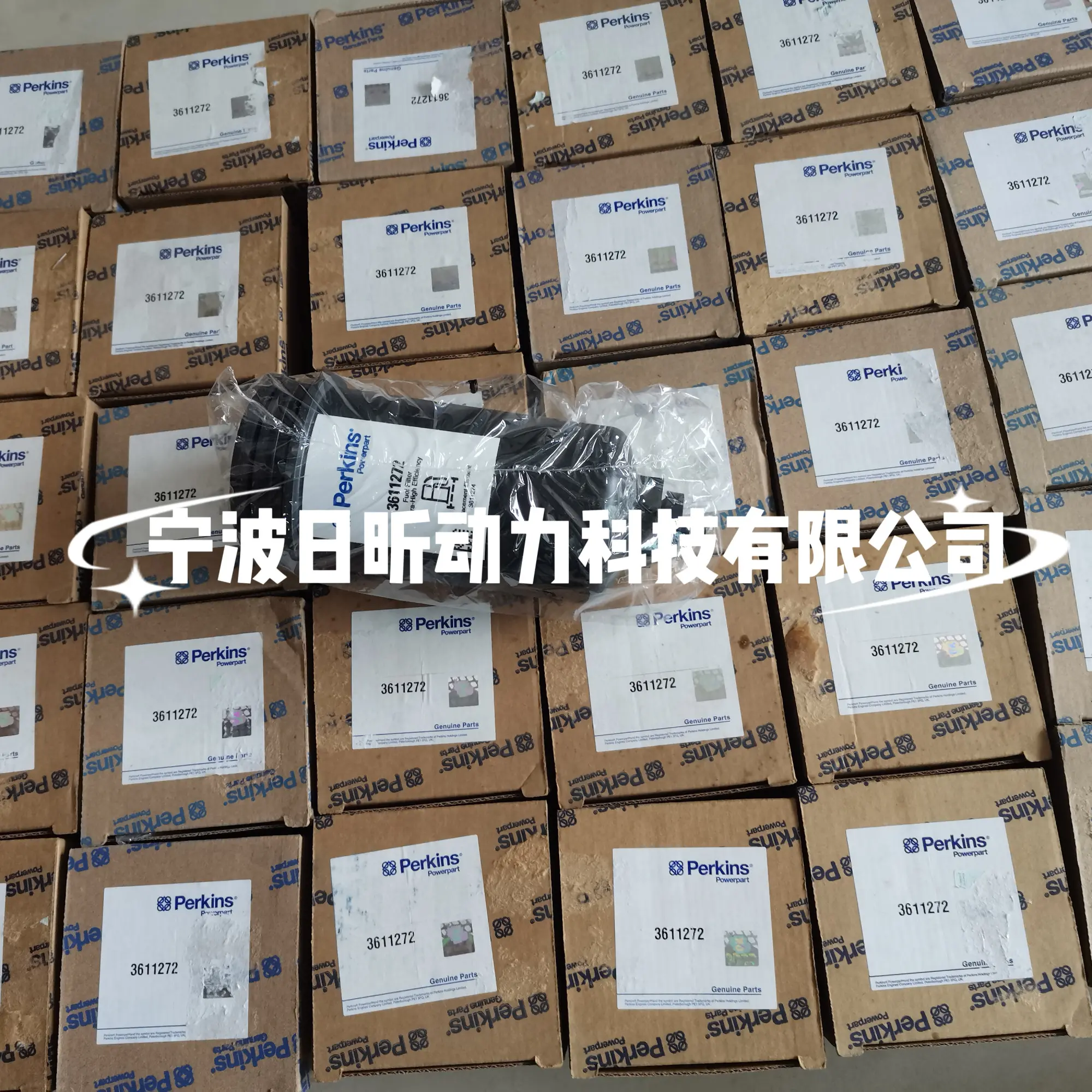 液压齿轮马达	2896393重型车全车原厂，特价热卖