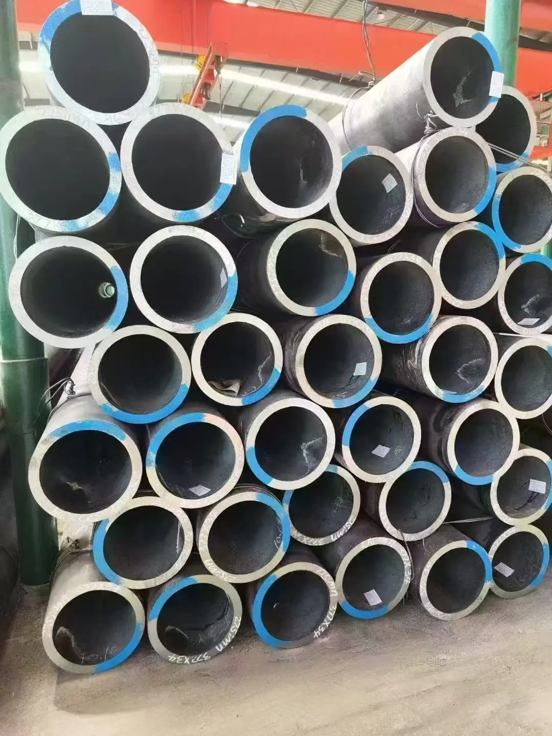 成都现货直销Q460E/133*5无缝钢管正火退火热处理重工设备管材无氧化皮规格齐全