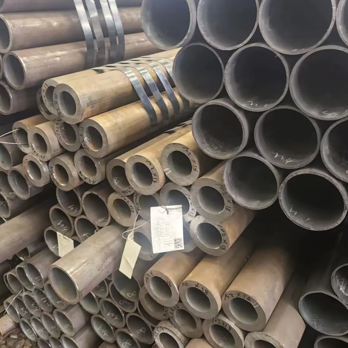 重庆40CrMiMoA无缝钢管热处理加工成型标准机械齿轮管材加工厂批发