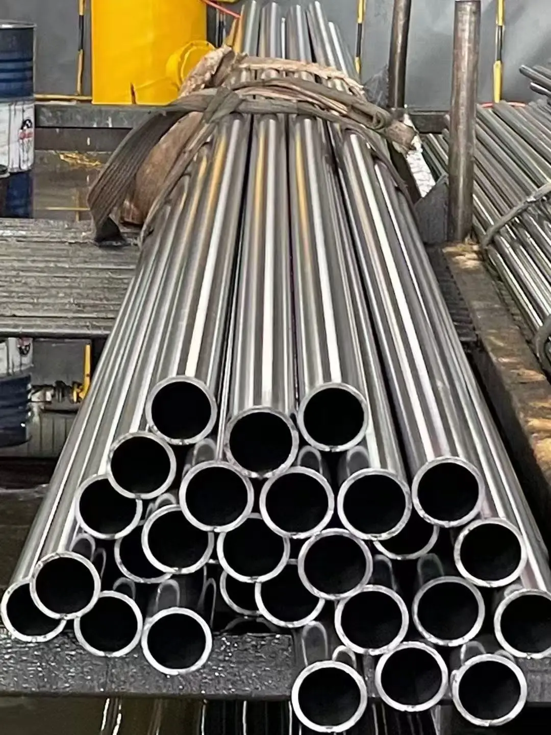 成都42CrMo活塞杆 加硬镀铬棒 | 直径25-180mm 高频淬火 耐高温 热处理设备 - 4