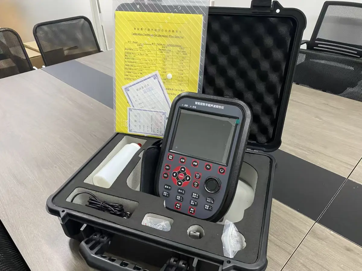 智能型数字超声波探伤仪 HUT600W - 3