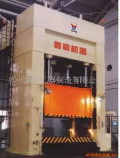 定制锻造液压机 四柱式结构