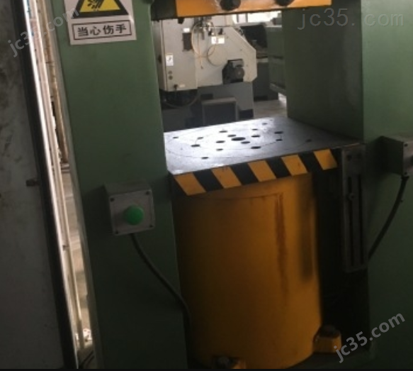 Y34-200 二手广东锻压 四柱式油压机 Y34-200