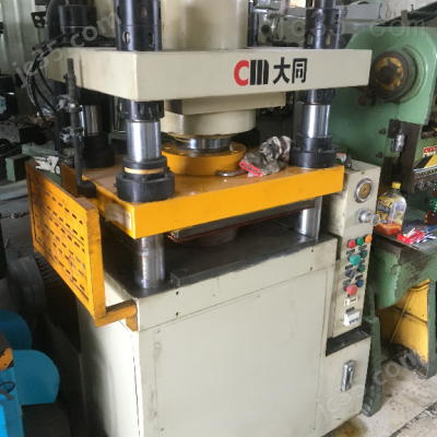 80T 二手大同 四柱式油压机 80T