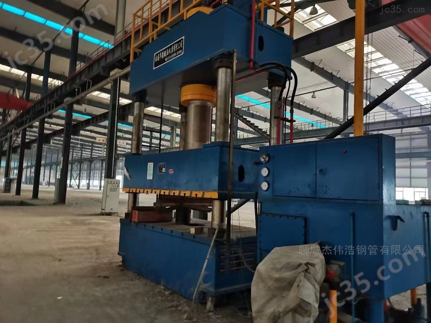 500T 二手出售南通华德500吨四柱油压机 - 2