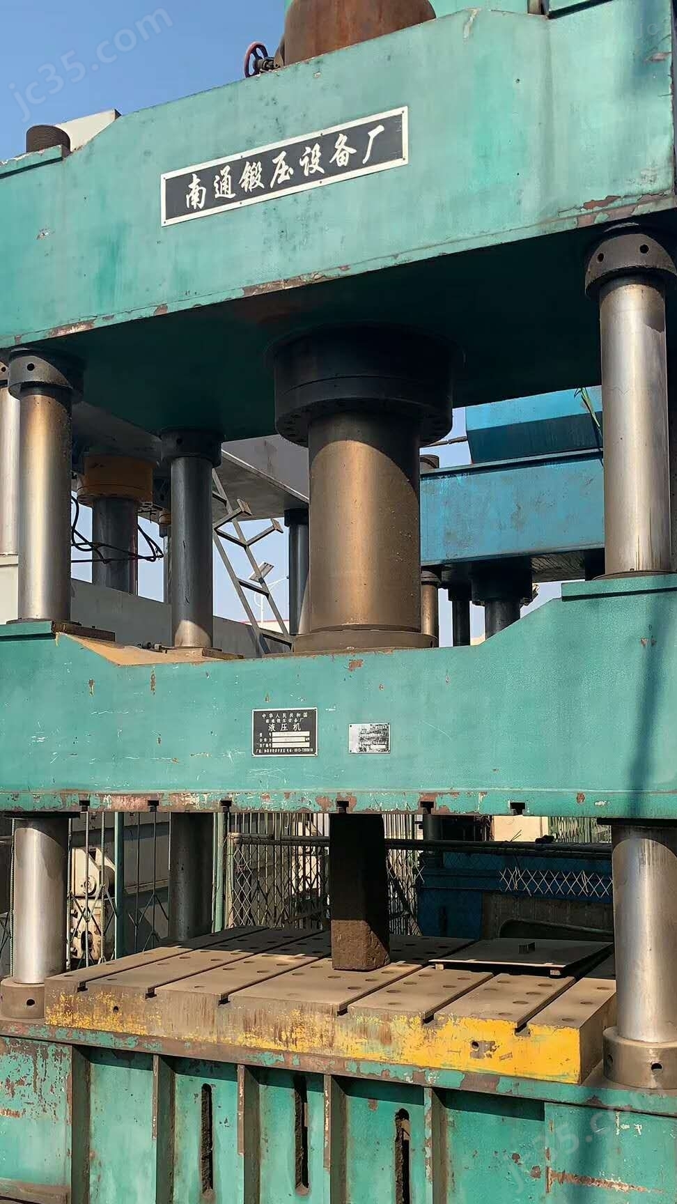 Y27-500 二手南通锻压Y27-500液压机