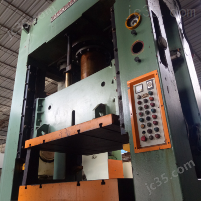 400T 二手中国台湾机床 框架式油压机 400T