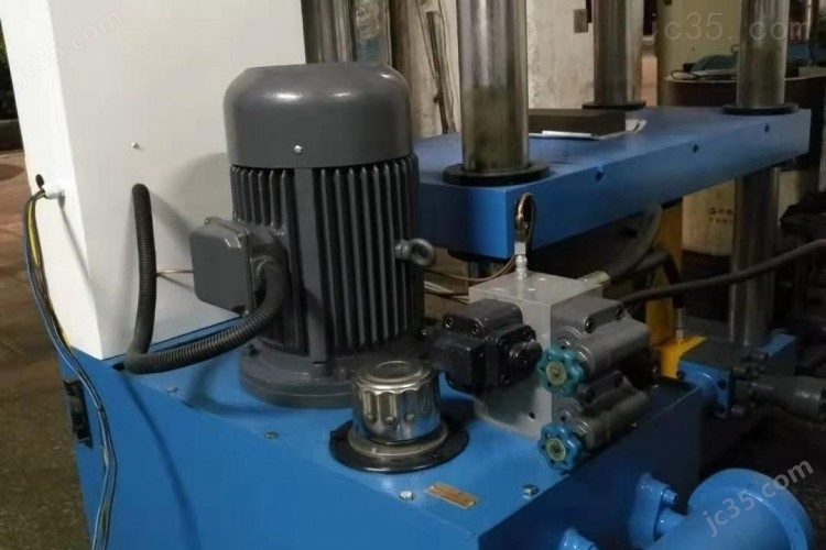 250T 二手四柱式油压机 250t 其他 - 2