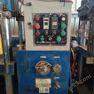 YSS-150 二手湛鑫 四柱式油压机 YSS-150