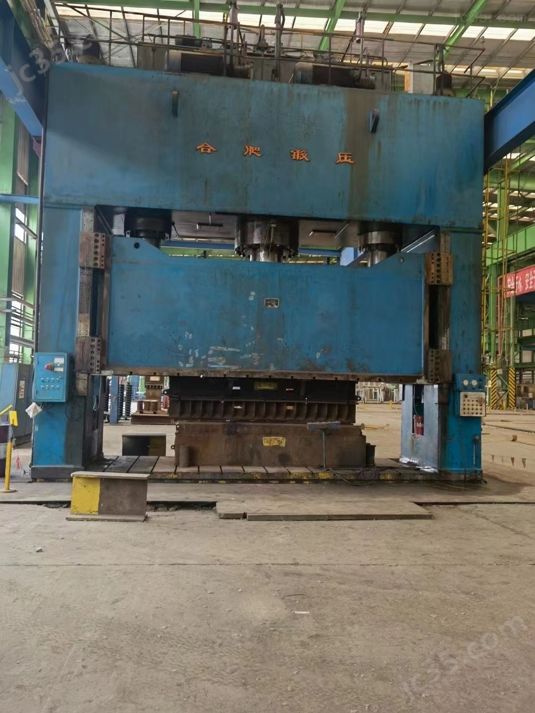 2000T 二手出售2000吨合肥锻压产油压机