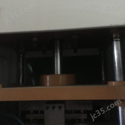 1196 二手力超 四柱式油压机 - 3