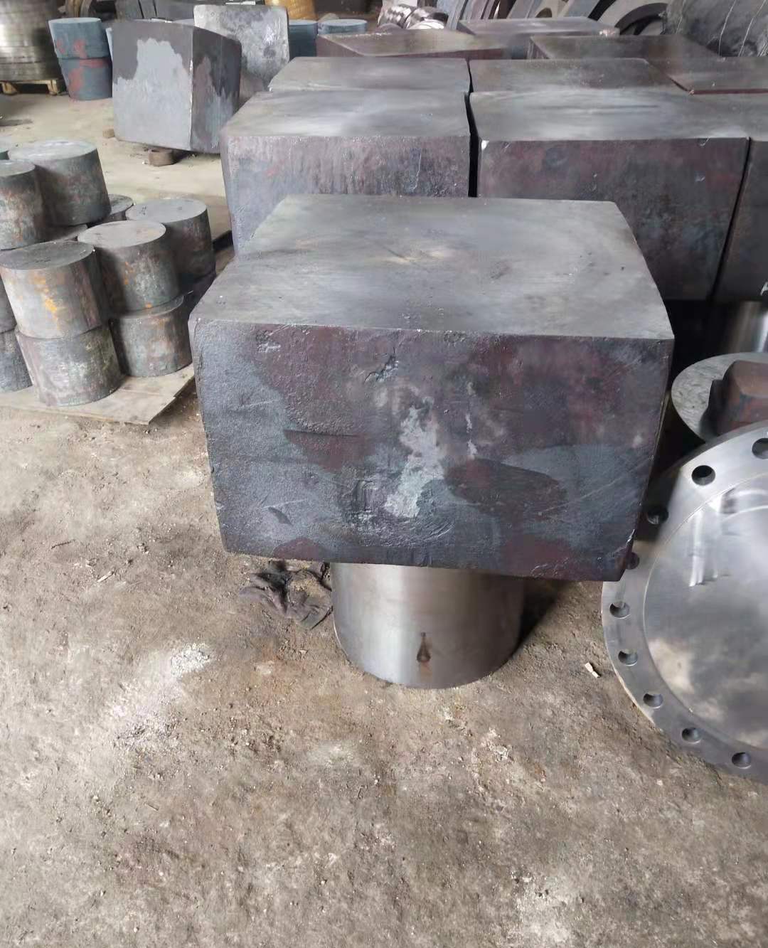 自由锻加工套筒 缸筒轴类锻件 热锻棒料成粗车交货 - 4
