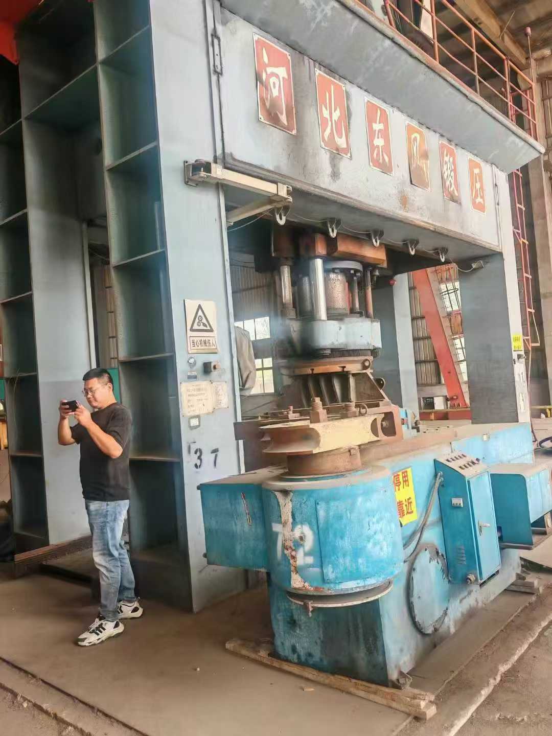 出售1000吨6米龙门压力机，钢板预弯，椎管压制 - 2