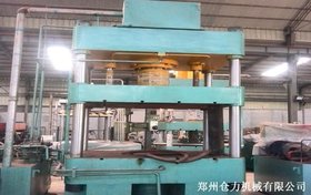 自由锻造液压机 金属型工程液压机 盐砖粉末压块机